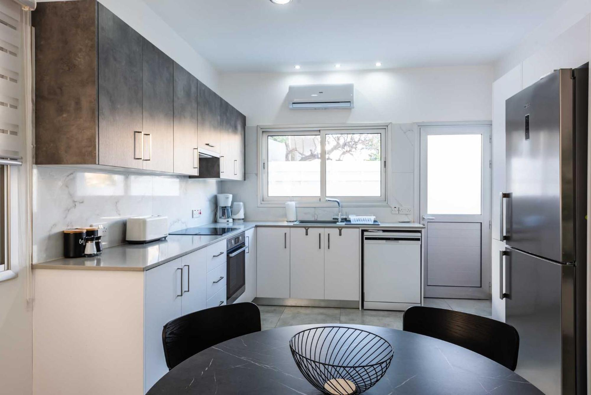 Kition City Apartments - Central Location 拉纳卡 外观 照片